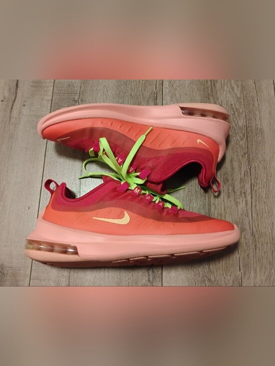 Nike Shoes - Nike Women's Air Max Axis Sneakers Running Shoes in Pink/Melon/Coral, Size 9.5